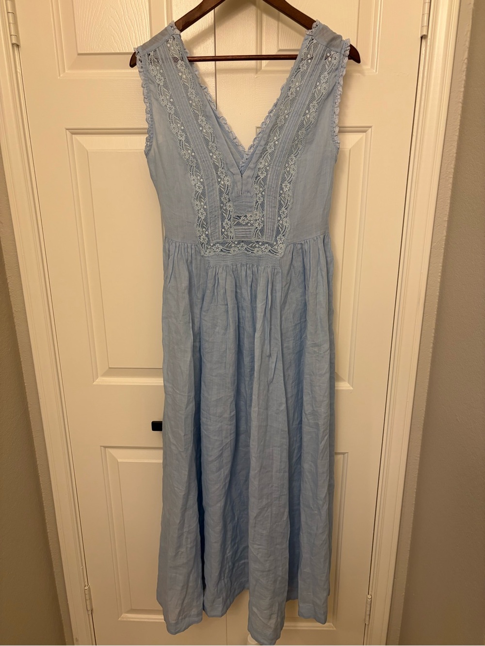 Doen Victoria Dress in Ice Blue - Picture 4 of 8